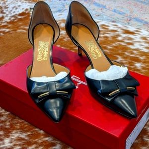 Salvatore Ferragamo shoes black